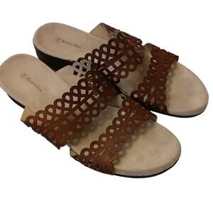 Drexlite dark brown slip on strappy slide sandals - Size 11M